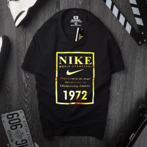 Nike's T-shirt